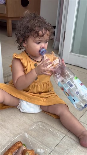 Kimberly and briella (@kimberly_briella)’s videos with suara asli - Kimberly and briella