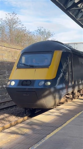 Scotrail class 43 departing Dundee with mega tones