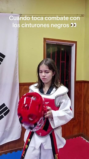 Cuando es día de combate y lo sabes, bien protegida siempre, más vale prevenir que lamentar 😂🤭 #chile #taekwondo #viral #jidokwan #parati #jidokwan #foryoupage #fyp #jajajaj
