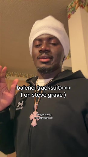 Stylish Balenciaga Tracksuits: A Fashion Statement