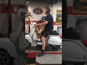 Descubre todo sobre la Vespa PX 200 Iris: ficha técnica, características y rendimiento - ChezLublu