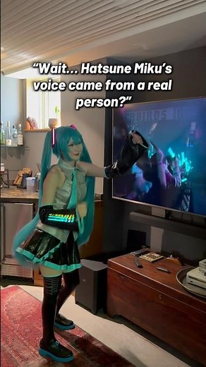 The real voice behind Hatsune Miku 👀 #hatsunemiku #hatsunemikucosplay #sakifujita #vocaloid #miku