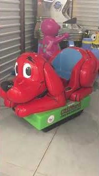 Clifford The Big Red Dog Kiddie Ride!