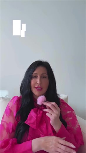 Hiring a wedding planner can feel overwhelming when you don’t even know what to ask. Too often, couples discover after they’ve booked that their planner isn’t as involved as they expected. That’s why knowing the right questions upfront is so important. Here are 8 things brides wish they knew before hiring a planner (and why they matter): 1. How many meetings are included. 👉 You don’t want to assume you’ll have regular check-ins only to find your package covers one or two. Suddenly, big decision