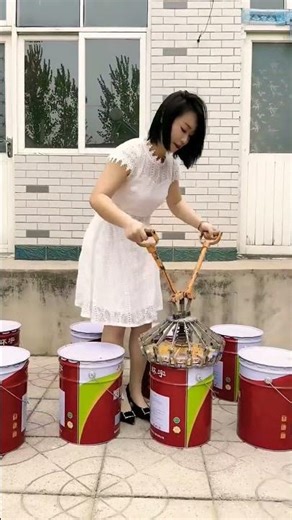 PART 231. Complete roof sealing keeps color steel panels isolated from moisture.