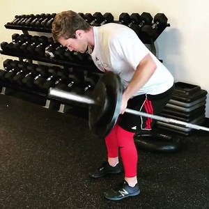 Here’s @sillyruedy putting on a 1-arm corner row clinic at Cressey Sports Performance - Florida. This is a great drill for building upper back strength while challenging anti-rotation core stability. Kody is a free agent outfielder (and single, ladies), so feel free to DM him with baseball job offers (and marriage proposals). | Eric Cressey