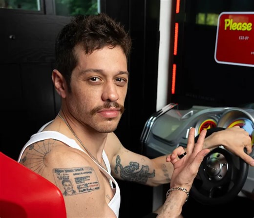 5 Best Podcasts on Netflix Right Now (February 2026): ‘The Pete Davidson Show’ and More