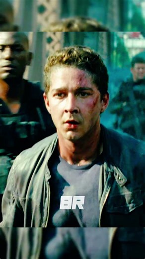 Carly & Sam Reunite | 4K #transformers #optimusprime #bumblebee #movie #4k