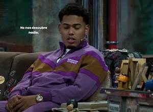 La Cama Remix || Myke Towers | 𝑻 𝑹 𝑨 𝑷 𝑬 𝑹 𝑶 𝑺.