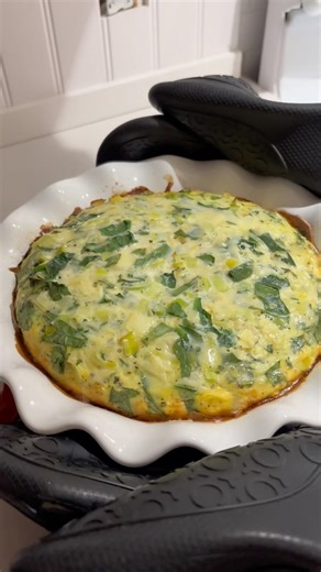 Potato Crust Quiche! #food #foodie #foodlover #cook #cooking #recipe #recipes #easyrecipe #egg