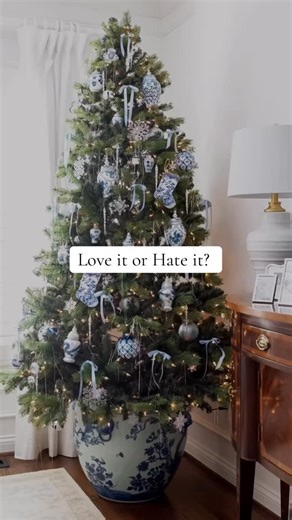 Love it or hate it… a Christmas tree inside a ginger jar! With blue-and-white ornaments and mini ginger jars sprinkled in, this look brings a classic chinoiserie charm to your holiday décor. Would you try it? If you want more elegant holiday ideas, join our Christmas Workshop — we’re teaching you how to decorate with confidence all season long! #gingerjarchristmas #blueandwhitechristmas #chinoiseriechristmas #holidaydecorideas #eleganthomeholiday #christmasdecoratingtips #christmasworkshop | Ele