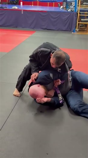 Mastering Brazilian Jiu-Jitsu self-defence #bjj #jiujitsu #viral #shorts #martialarts