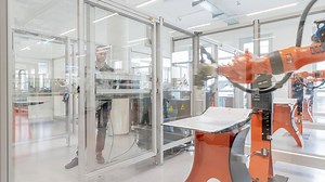 From theory to the aha moment | KUKA