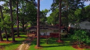 4K views · 13 reactions | In the small town of Ocilla, GA, it seems like everyone is connected. Payne Lindsey tries to find out what happened to Tara Grinstead in #UpAndVanished, this Sunday at 7/6c on #Oxygen. | Oxygen | Facebook