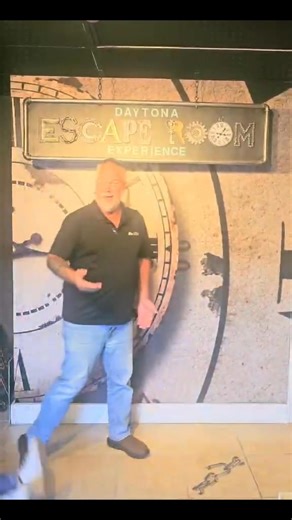 You can't trust just anyone! #trustfallchallenge #daytonaescaperoom | Daytona Escape Room Experience