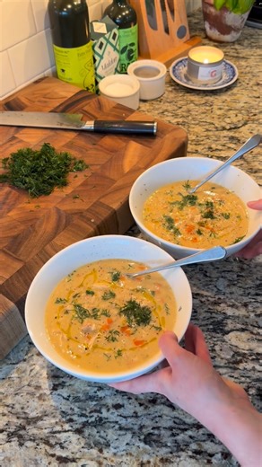 Kristen Hushen Greer on Instagram: "Avgolemono Soup (AKA Greek Penicillin)🍋 Ingredients: Olive oil 8 cups chicken stock/broth 4 bone-in skin-on chicken thighs or 3 chicken breasts* 1 cup Arborio rice 1 small onion finely chopped 2 small carrots finely chopped 2 celery stalks finely chopped 6 garlic cloves minced 4 egg yolks 1/2 cup lemon juice Salt and Pep 2 bay leaves Parmesan cheese rind 1 TBL Roasted Garlic Better than Bouillon* Fresh Dill *my original recipe calls for skin-on bone-in chicke