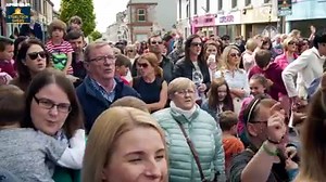 The World's Biggest Street Performance of 'The Fields Of Athenry' 🏆 Over 5000 people. What an inspiring day. What an incredible community 🍀 No better way to show the world what The West of Ireland is all about 🇮🇪 Share & spread the positive vibes 🌍💛 #MyFieldsOfAthenry #Inspiring #MakingHistory #Athenry #Athenry2020 #Galway2020 | KamilFilms