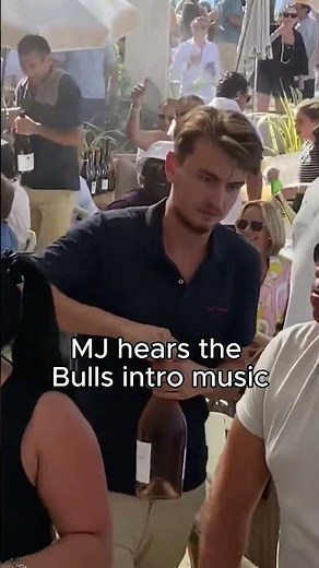 Michael Jordan’s Reaction to Classic Bulls Theme Is Priceless 🏀 | FanSided
