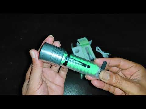 Green Zooming Torch Light USB Charging