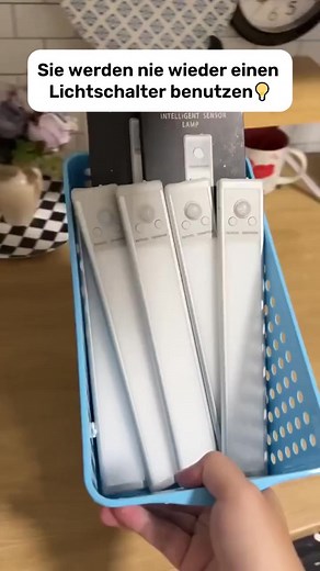 3.8K reactions · 401 shares |  Kein mehr Nachts im Dunkeln durchs Haus laufen – dank dieses Smart-Lichts! Sanftes & blendfreies Leuchten Einfach im ganzen Haus installierbar✨ Stanzfrei und platzsparend Perfekt für meine Eltern und Kinder! | Zypro\88 | Facebook