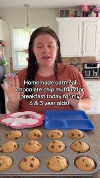 Oatmeal chocolate chip muffins! #homebaking #breakfast #momof2 #sahm #homemadefood #muffins