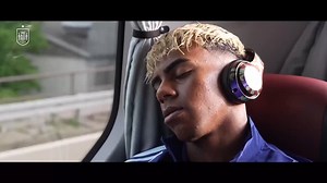 1.1M views · 58K reactions |  Une JOURNÉE dans la VIE de Lamine YAMAL... avant ESPAGNE - FRANCE !  #beINSPORTS © sefutbol | beIN SPORTS France | Facebook