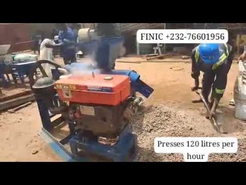 FINIC Kernel Oil Press that Expells 120 Litres per hour.