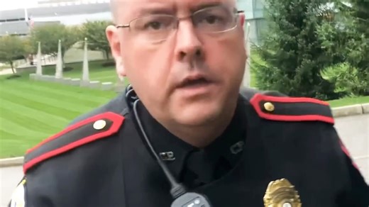 🔥 “Cop LOSES CONTROL When He Sees a Camera Rolling!”(MUST SEE) Providence Rhode Island | Enrique Torres