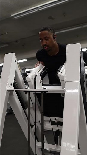 Why The Slanted Calf Raise Machine Is a Game Changer (Build Stronger Calves FAST)