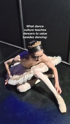 Ayça Anıl | Holistic & Science-Based Training on Instagram: "🚩 When a culture teaches you to value nothing besides your performance, it doesn’t just shape how you train, it shapes your nervous system and how you see yourself. That nothing in the audio isn’t just a joke. It’s the foundation of a psychological loop many dancers live inside: ✨the Karpman Drama Triangle✨. A cycle of Victim, Persecutor, and Rescuer that keeps dancers disciplined, productive — and quietly depleted. 👉 The Victim — “