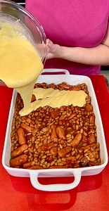 577K views · 4.3K reactions | Your family will love this easy dinner! (This original video was produced by Network Media, LLC and Kyle & Mistie) | Home Hacks & Easy Snacks | Facebook