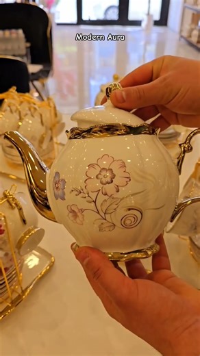 Royal Golden Dinner Set | Elegant Luxury Plates & Tableware Design 2025 #dinnerware #fashion #fyp