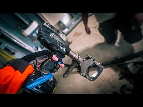 I worked a day with a pro LV cable jointer