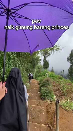 Pendakian Gunung Prau: Kegiatan Seru Bersama Teman