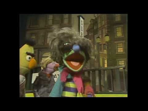 Muppet Songs: Sesame Street - The Subway | Upgrade