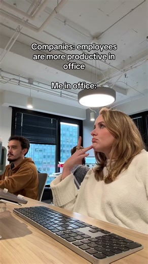 Productivity in the Office: A Day in a Corporate Job