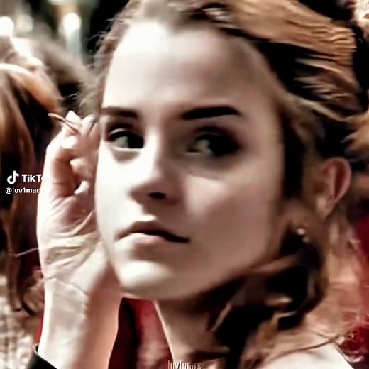 Emma Watson: A Glimpse Behind the Scenes