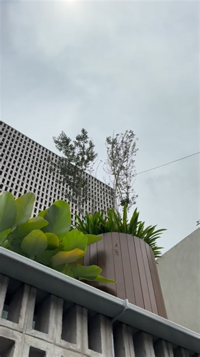 Ar. Mahadiyanto, IAI on Instagram: "Teaser Bandeng House by @atelierbertiga"