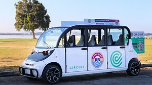 New shuttle service reduces emissions, improves mobility