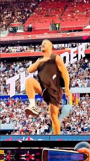 THUNDER IMAGINE DRAGONS Rock Concert - Loom World Tour 2025 📍Paris #concert