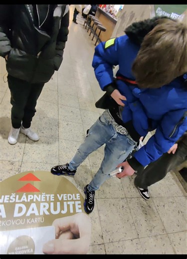 Swagg😊😱#pov #fyp #extrovert #metaglasses #brno