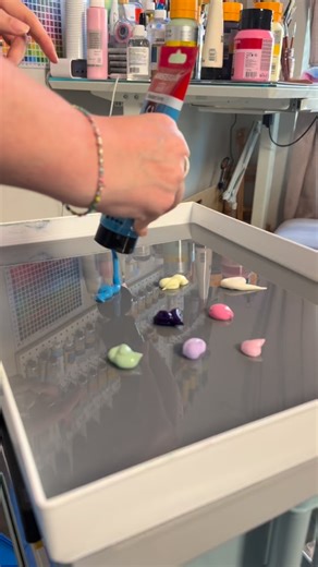 Kelli C Joy | Storyscape Artist on Instagram: "A mini studio vlog and the start of a brand new painting 🎨✨ Fresh palette, soft colors, and no real plan beyond seeing where it goes. These are my favorite kinds of painting days, when it’s just about mixing, layering, and letting the mood lead instead of overthinking every step. Swipe through if you love calm creative process moments. #paintingprocess #artistsoninstagram #studiovlog #contemporaryart #emergingartist"