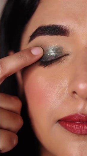 Simple & Easy Eye Makeup Tutorial ❤️