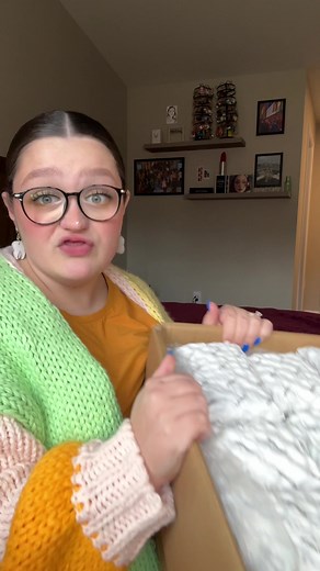 Makeup Unboxing: Kaleidos Makeup Haul Explained