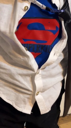 Create a DIY Superman costume for book week!