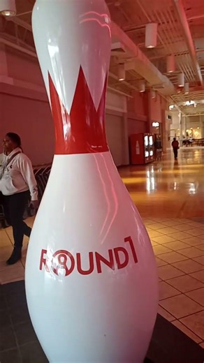 Bowling 🎳🎳 alley