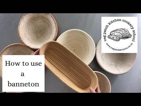 How to use a banneton (or proving basket)