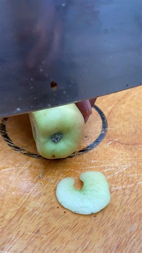 🍎 Perfect Apple Slice 🍎🍎 Sweet Apple Cutting 🍏