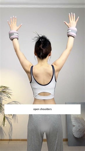 Fix Rounded Shoulders, Reduce Neck Hump, and Build a Strong, Beautiful Posture with 4 Easy Moves