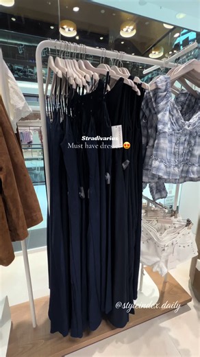 Stradivarius Must-Have Sommerkleider